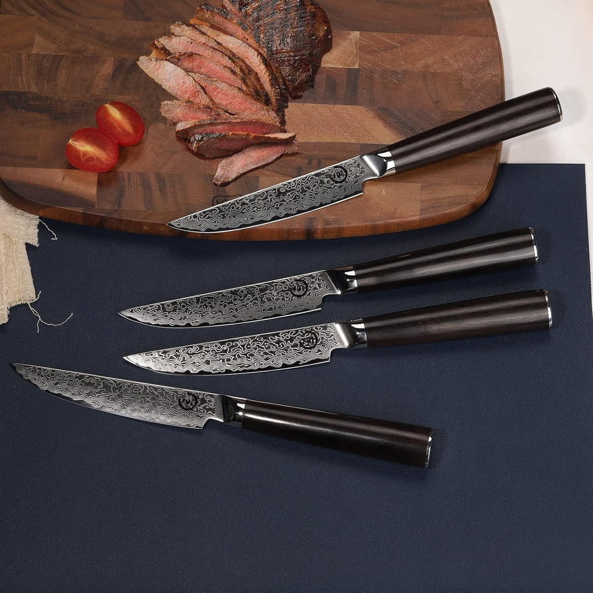 Set of 4 Non-Serrated Damascus Steak Knives with Case V3641