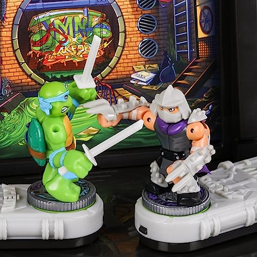 Teenage Mutant Ninja Turtles Battle Arena with 35+ Battle Sound Effects and 2 Exclusive Battling Mini Warriors Q1709