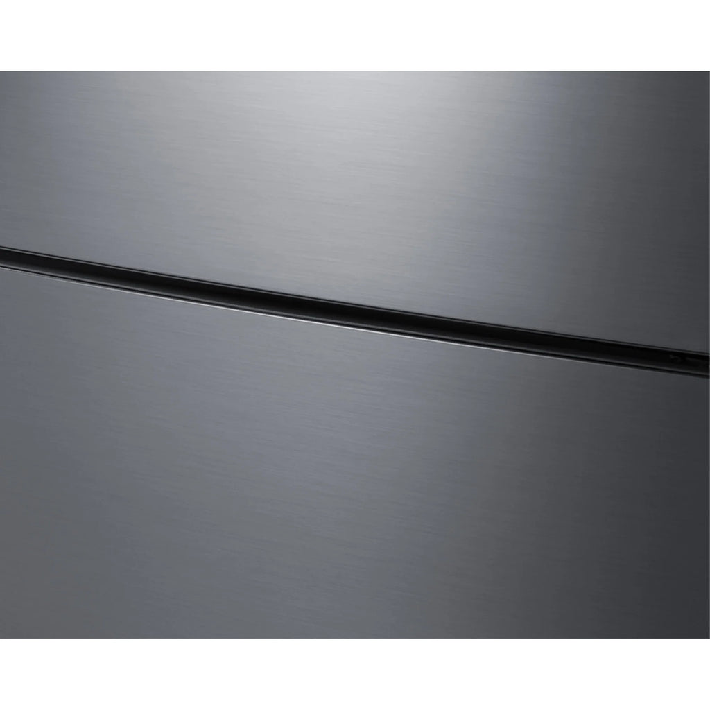Bottom Freezer Refrigerator F47689
