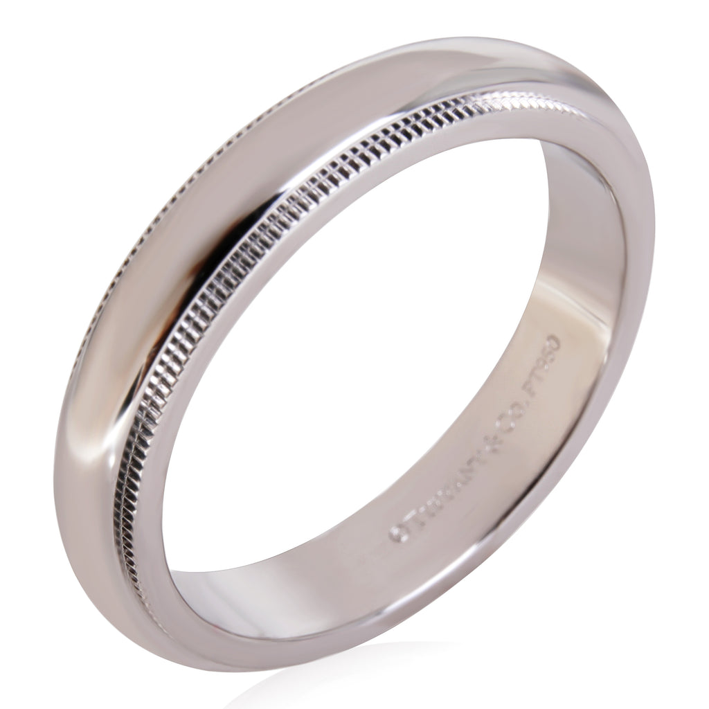 Platinum Wedding Band V6100