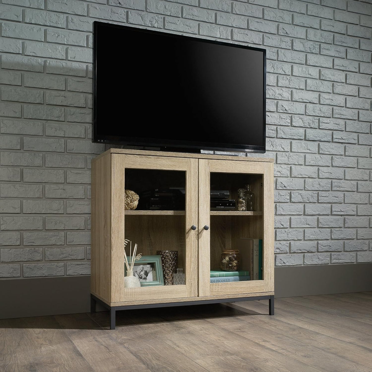 Display Cabinet for TVs up to 32 B809507