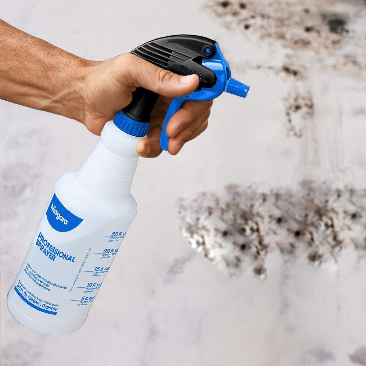 32 oz. Spray Bottles 2-Pack M698