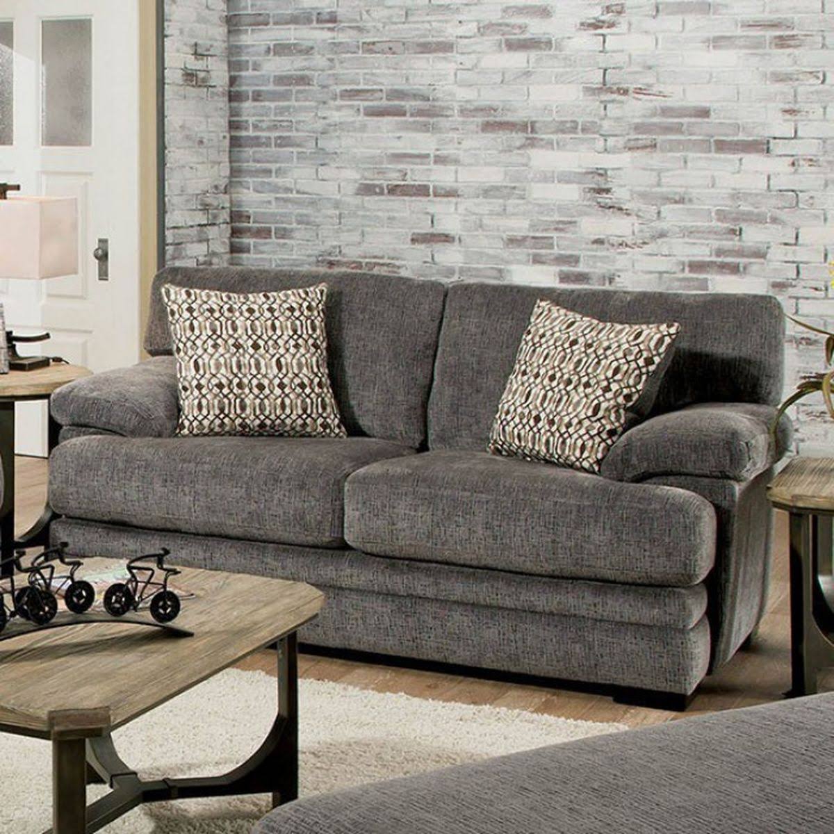 Gray Loveseat U603188