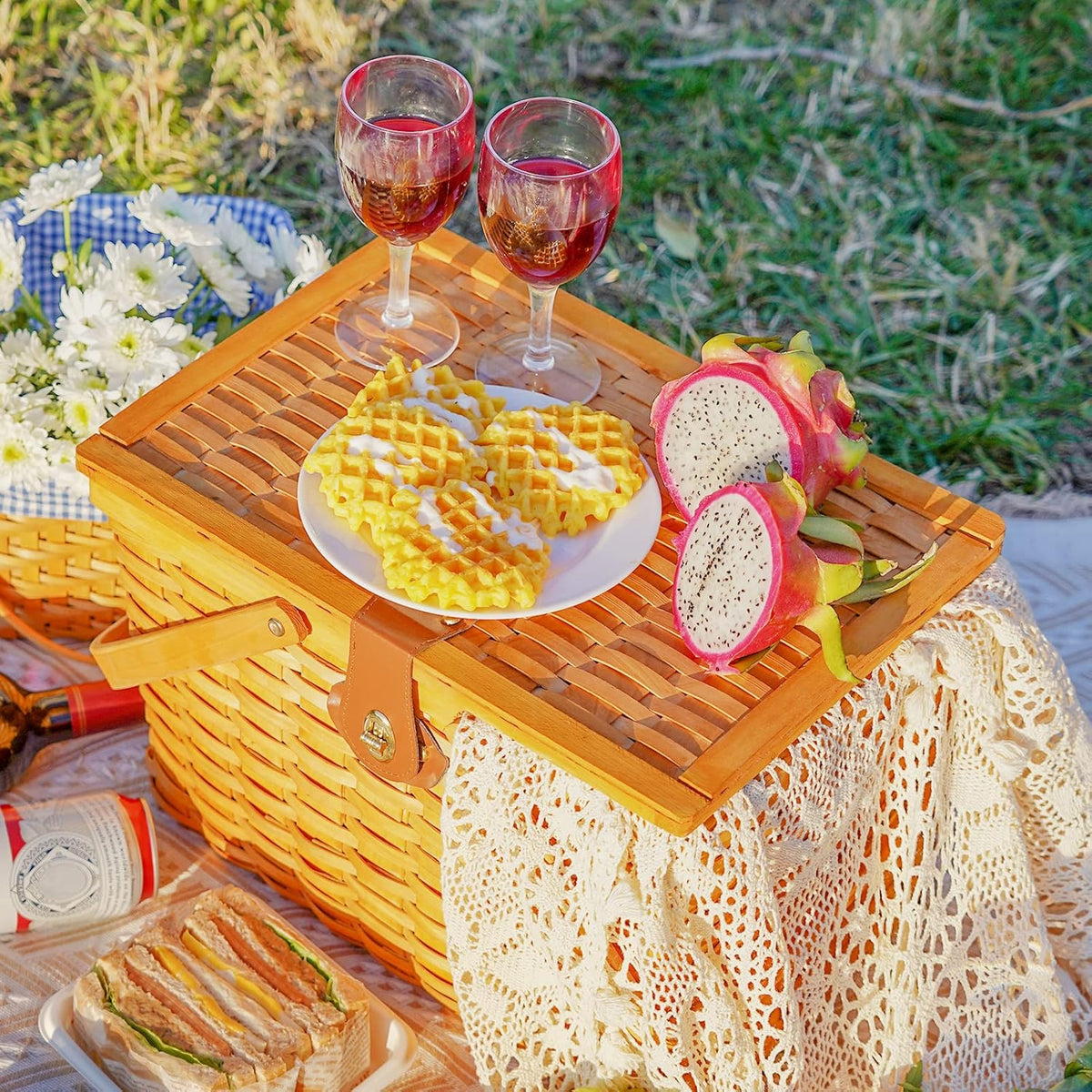 Picnic Basket Set for 4 Person Woodchip Basket with Handles Z22772