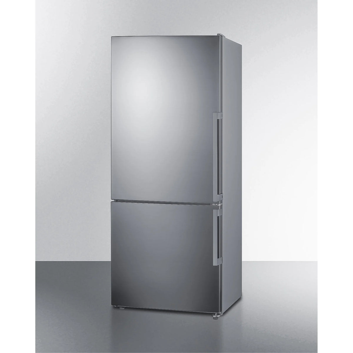 Bottom Freezer Refrigerator F47689