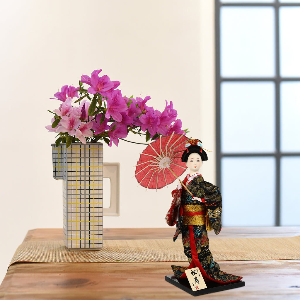Japanese Kimono Figurine Asian Dolls Ornament Oriental Statue Collectible Figure Antique Vintage Sculpture V260