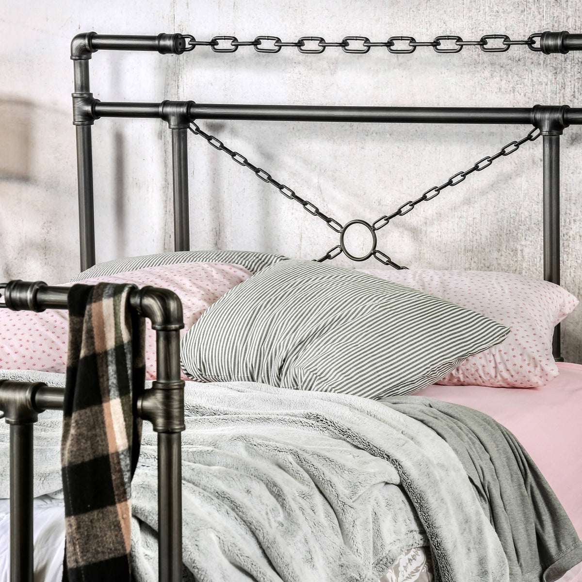 Industrial Brushed Silver Bed California King O188425