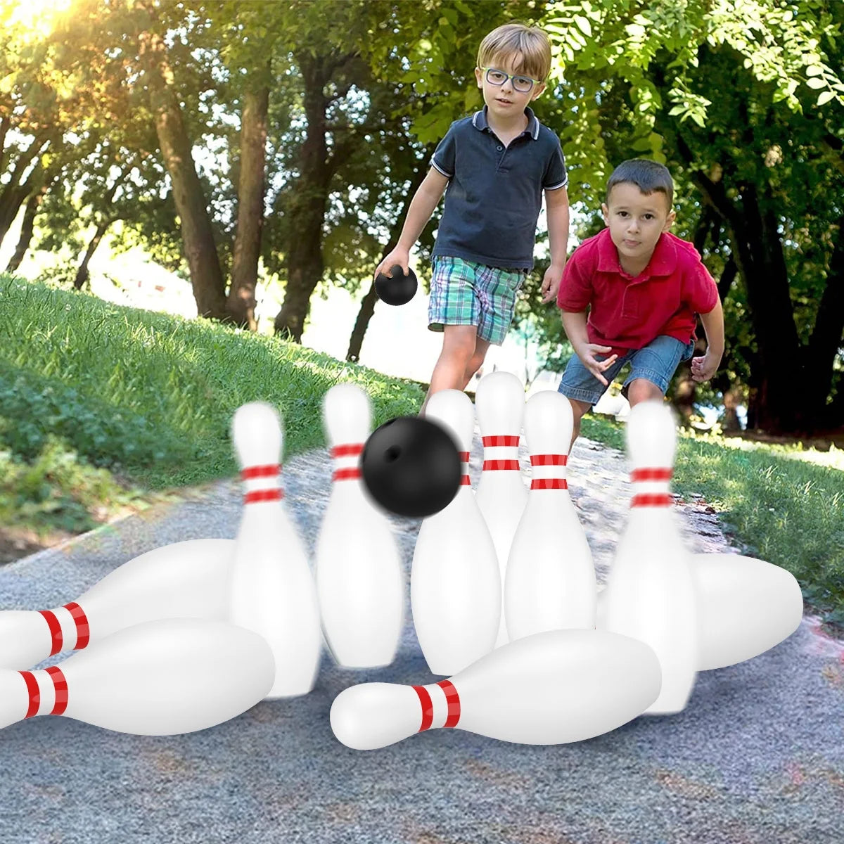 12 Pcs Kids Bowling Set with 10 White Pins and 2 Balls B973779