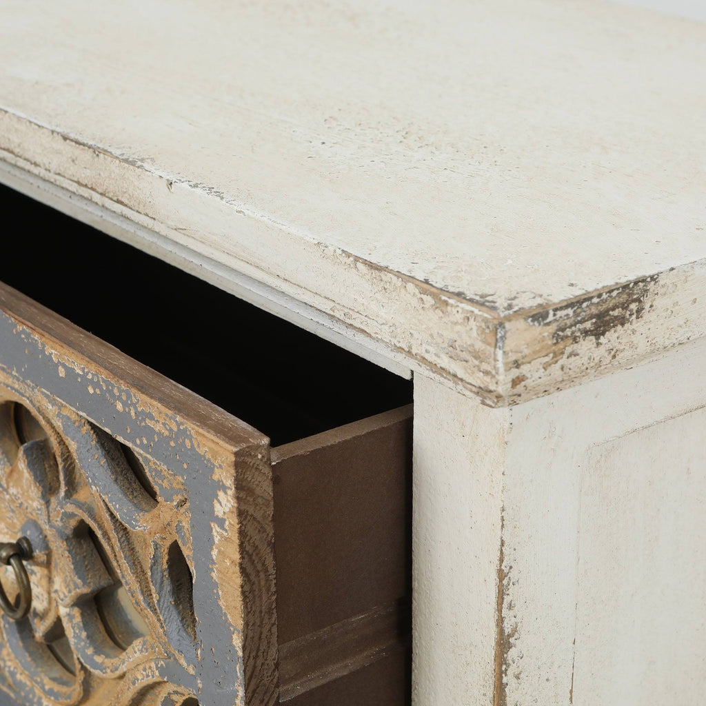 Rustic White and Natural Wood Accent Chest W204077